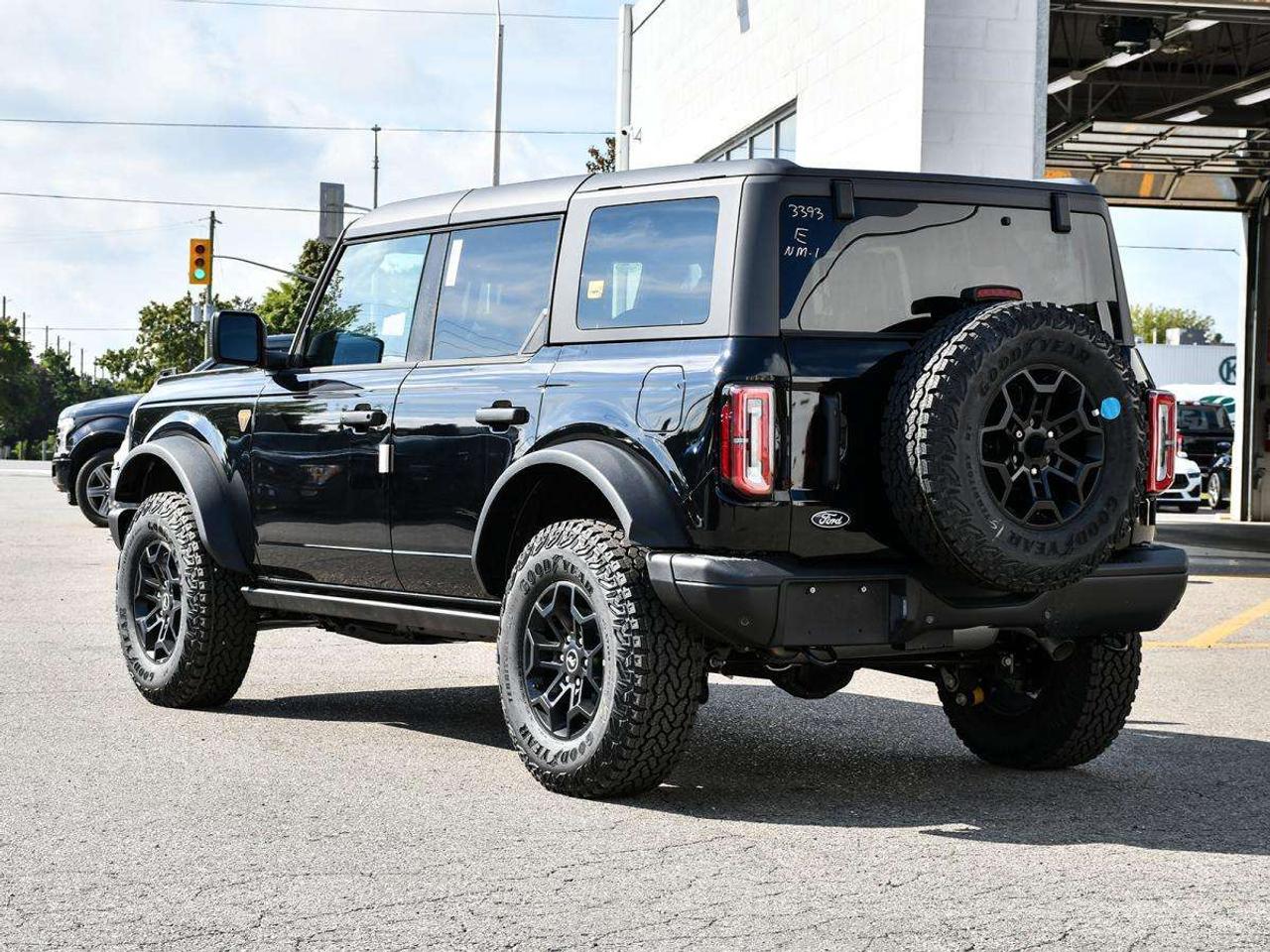 2026 Ford Bronco Badlands Photo