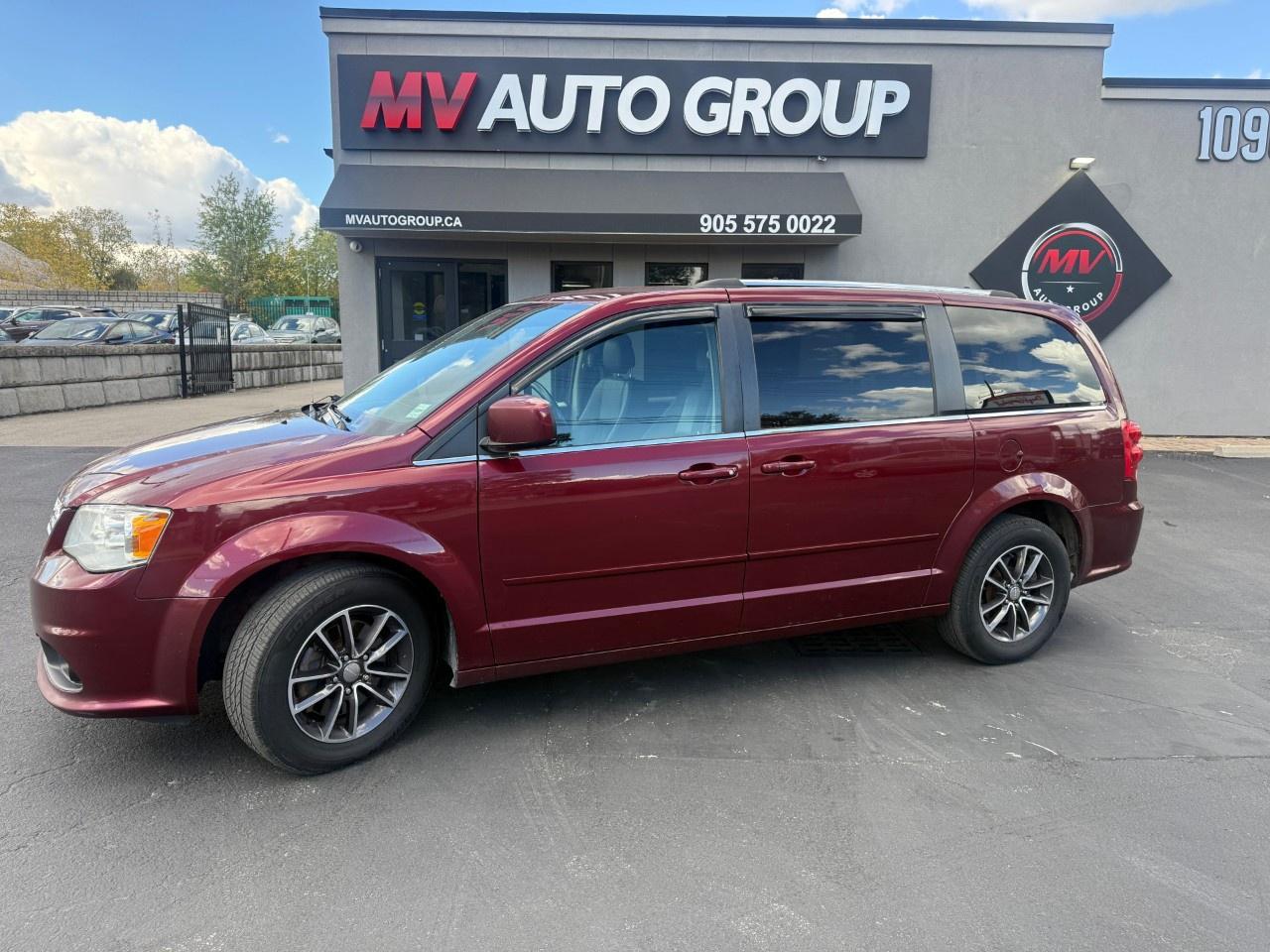 2017 Dodge Grand Caravan 4DR WGN SXT PREMIUM PLUS Photo