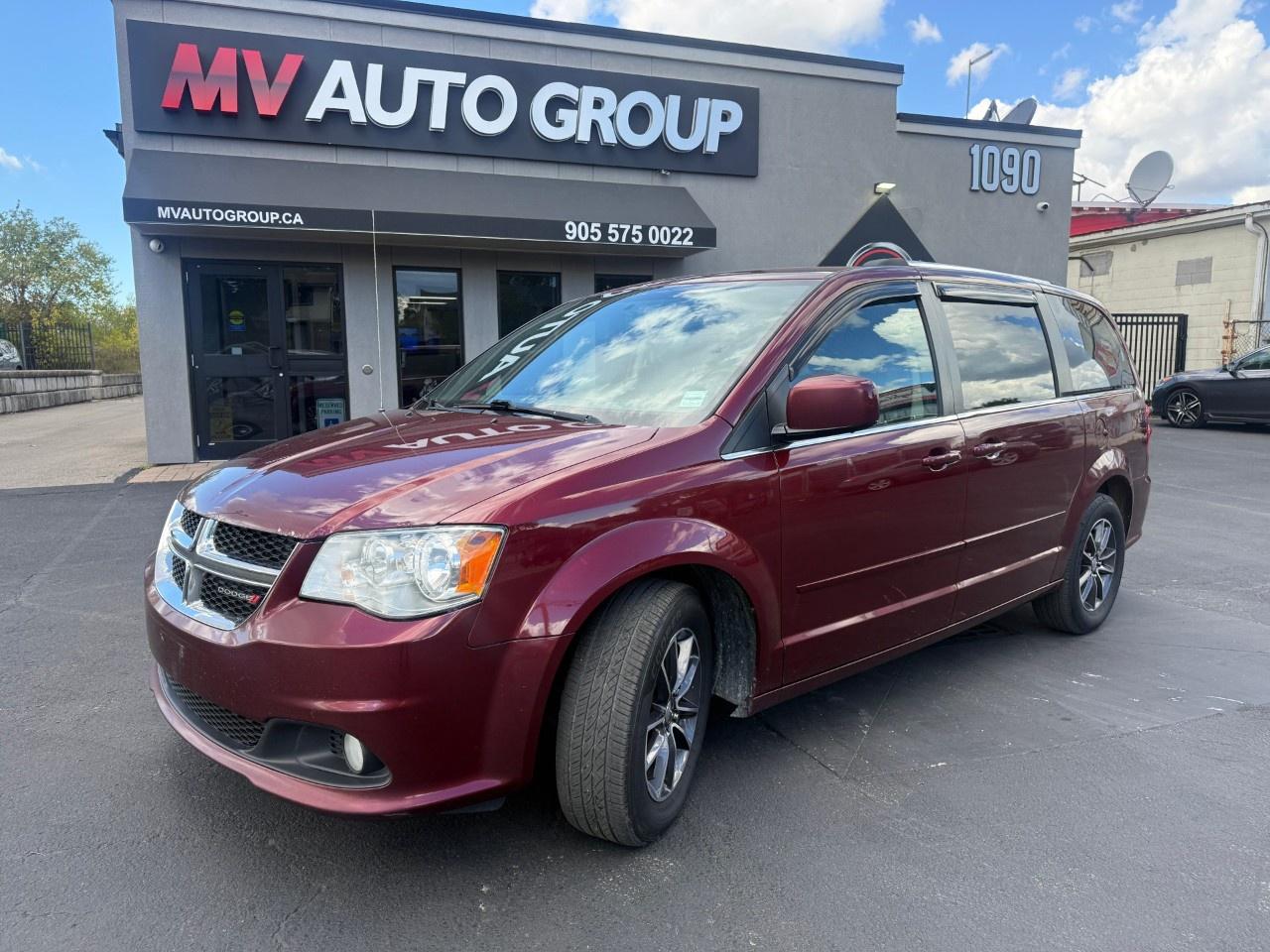2017 Dodge Grand Caravan 4DR WGN SXT PREMIUM PLUS Photo
