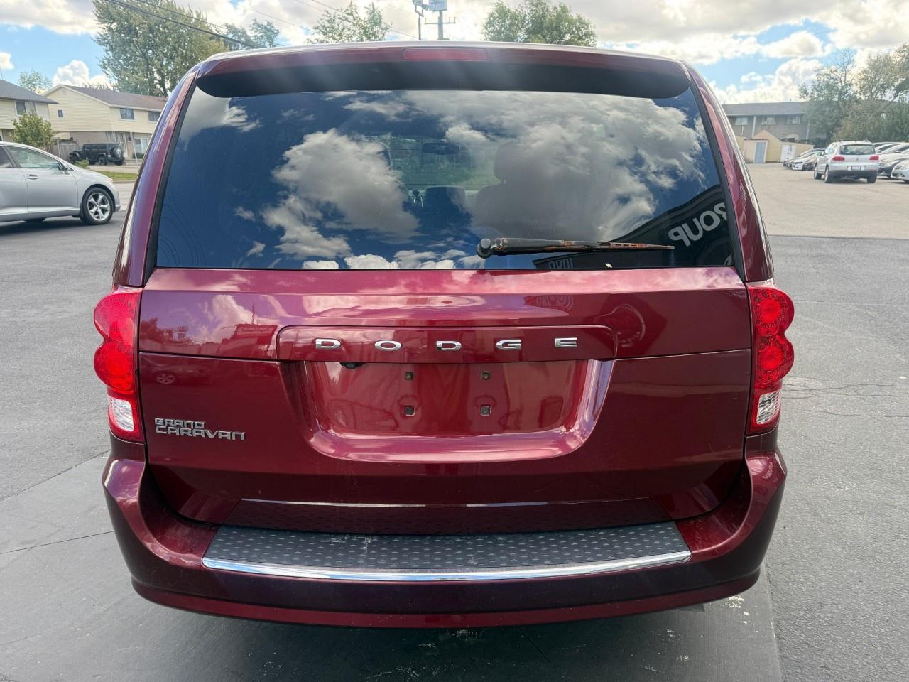 2017 Dodge Grand Caravan 4DR WGN SXT PREMIUM PLUS Photo