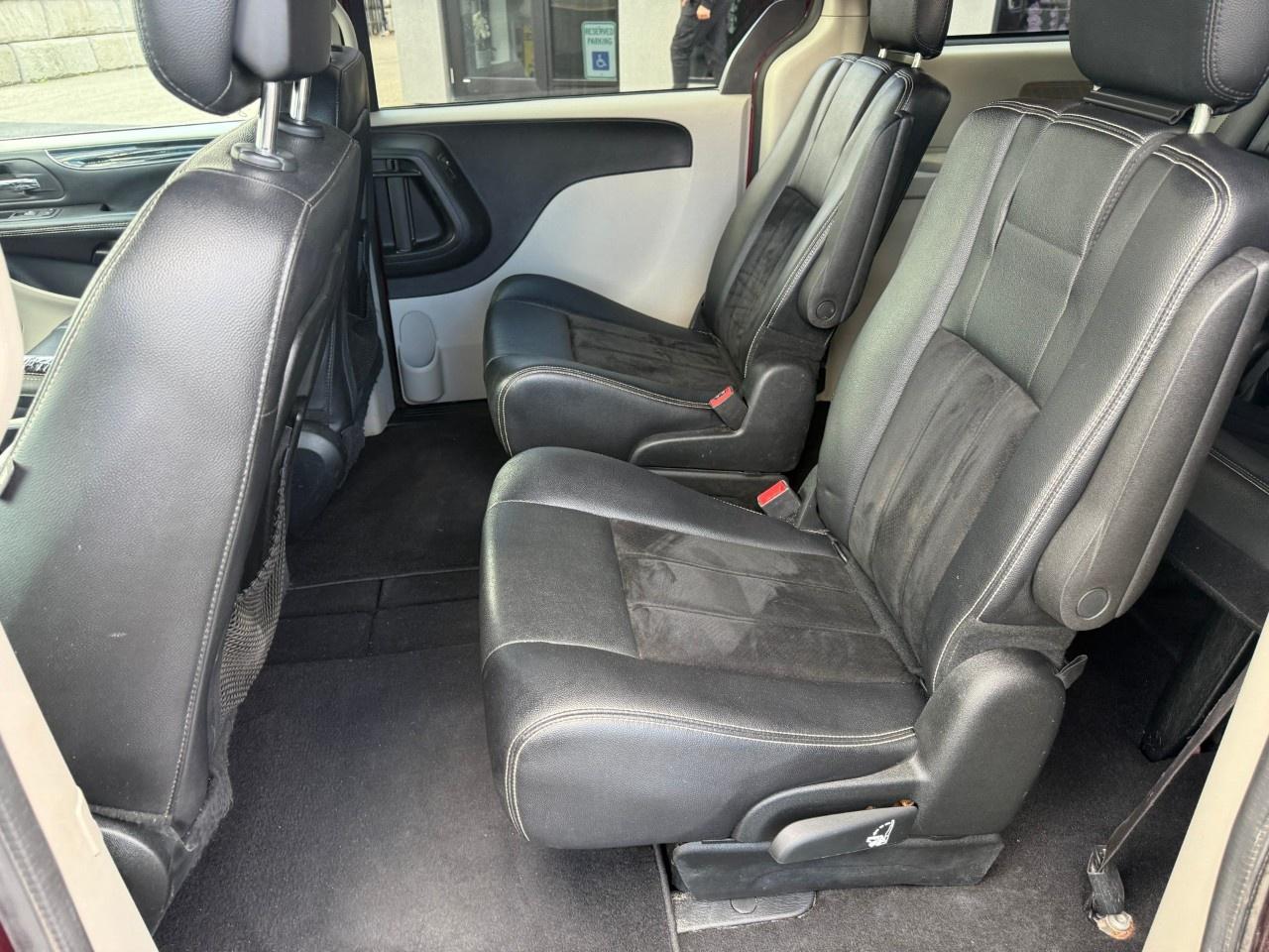 2017 Dodge Grand Caravan 4DR WGN SXT PREMIUM PLUS Photo