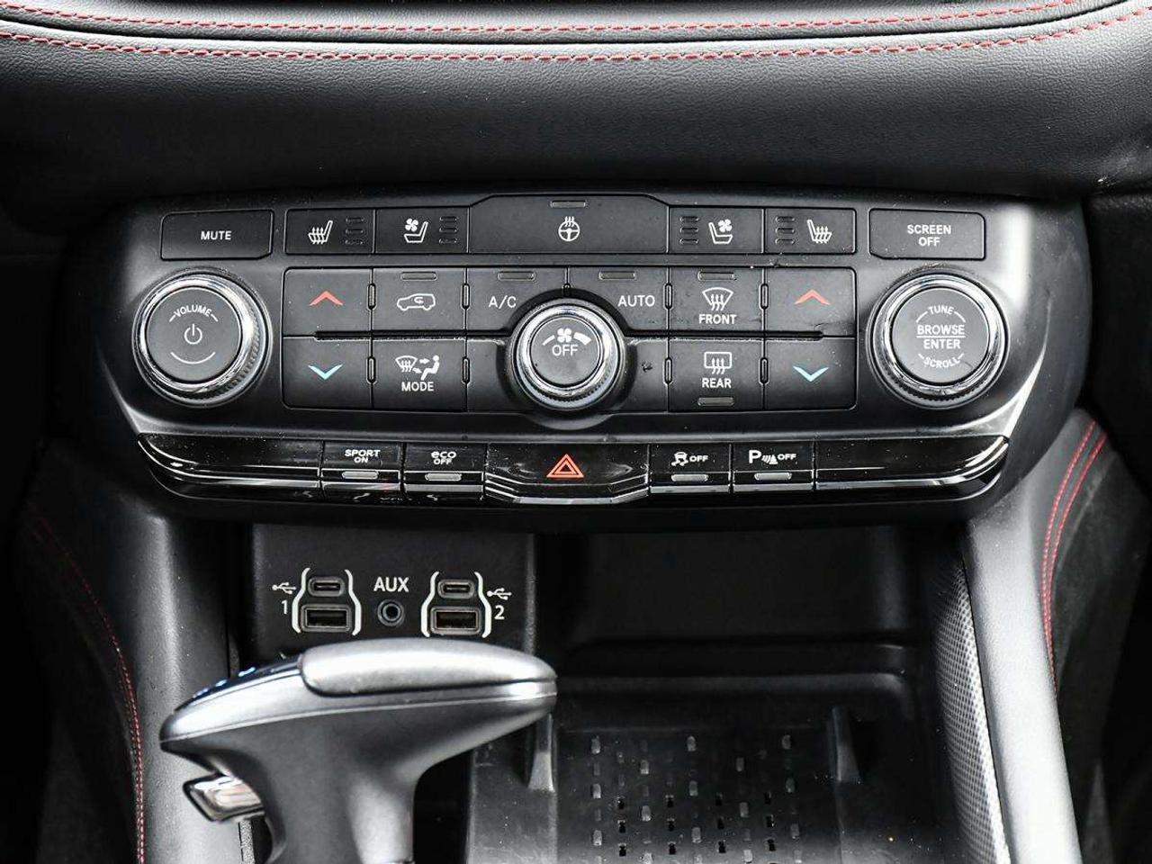 2025 Dodge Durango R/T AWD   Clean Carfax   Hemi Photo