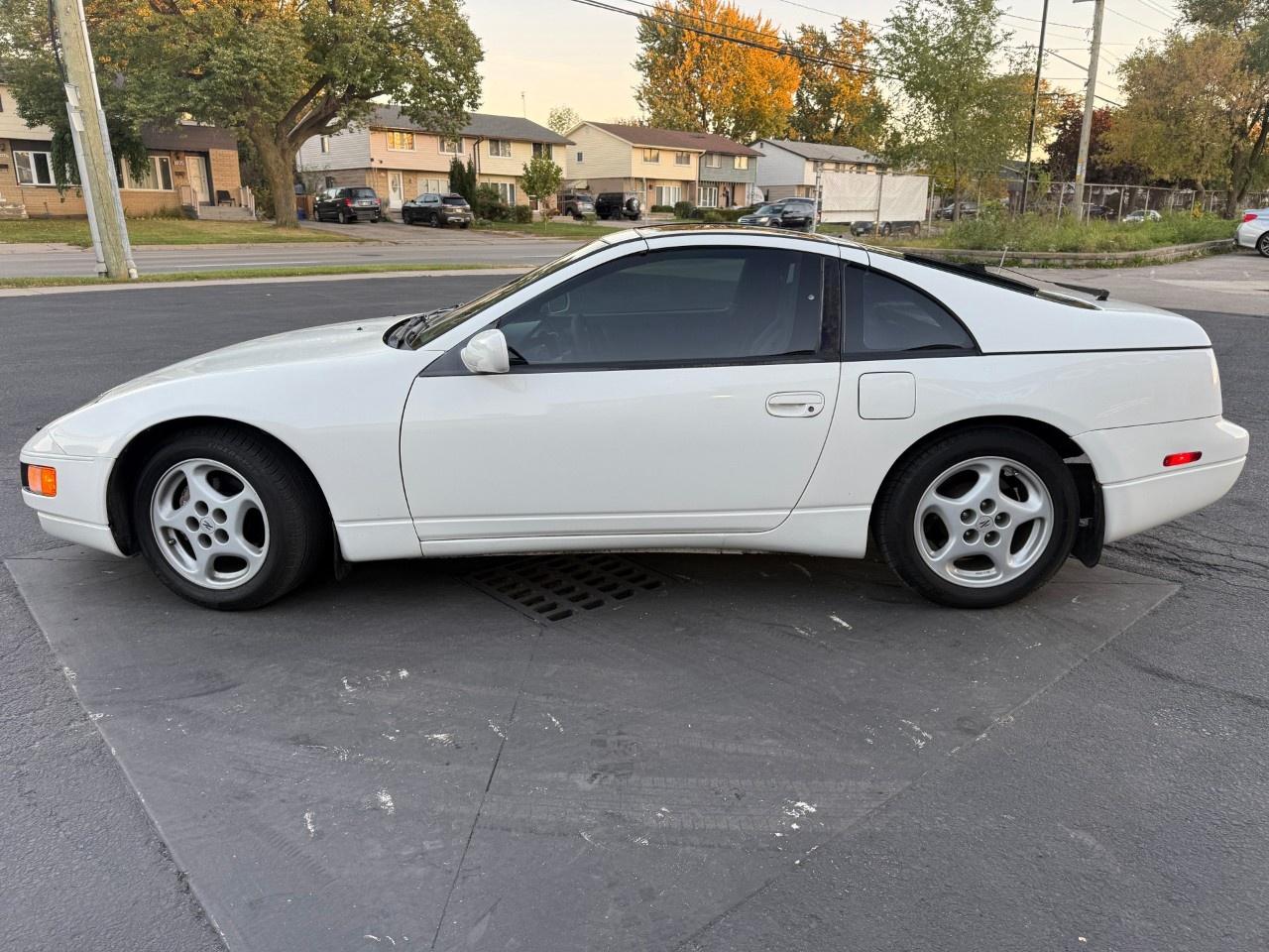 1992 Nissan Z  Photo