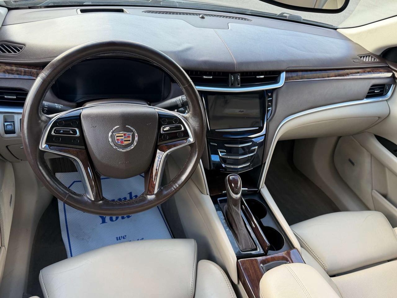 2013 Cadillac XTS Premium ~ AWD ~ LOW KM ~ CERTIFIED Photo4