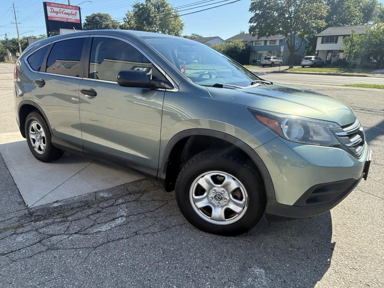 2013 Honda CR-V 2WD LX Photo