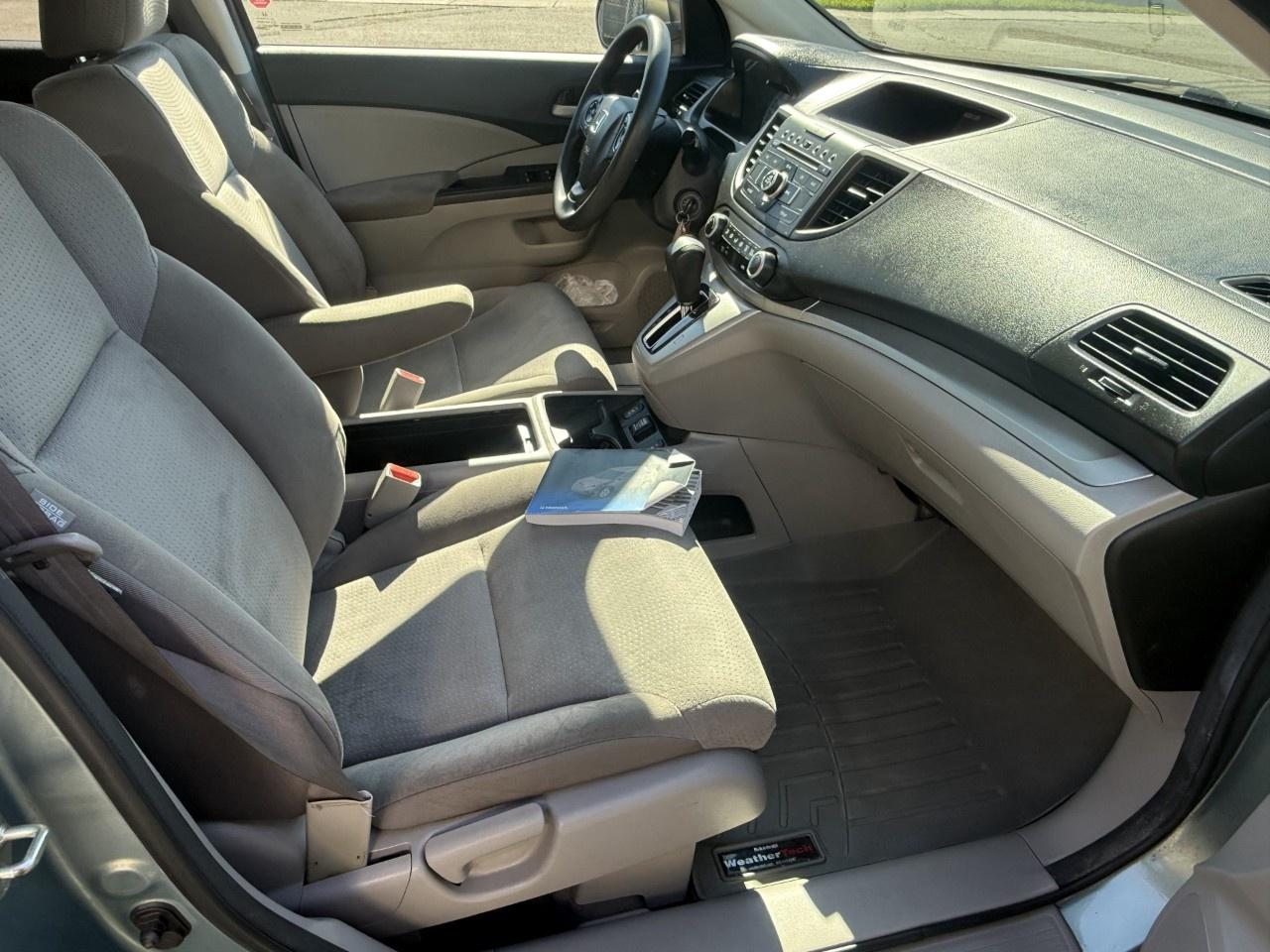 2013 Honda CR-V 2WD LX Photo