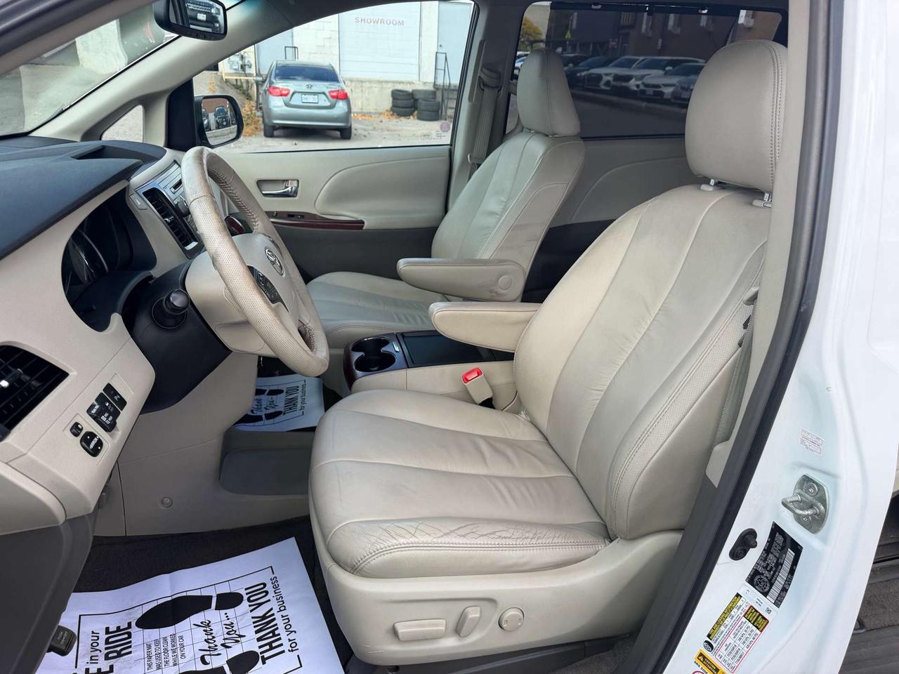 2011 Toyota Sienna XLE ~ LEATHER ~ SUNROOF ~ PWR DOORS ~ CERTIFIED Photo