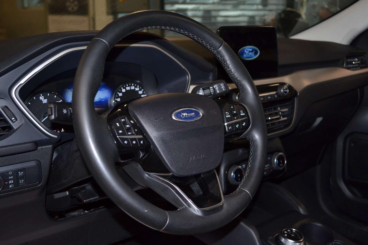 2022 Ford Escape SE Hybrid Photo