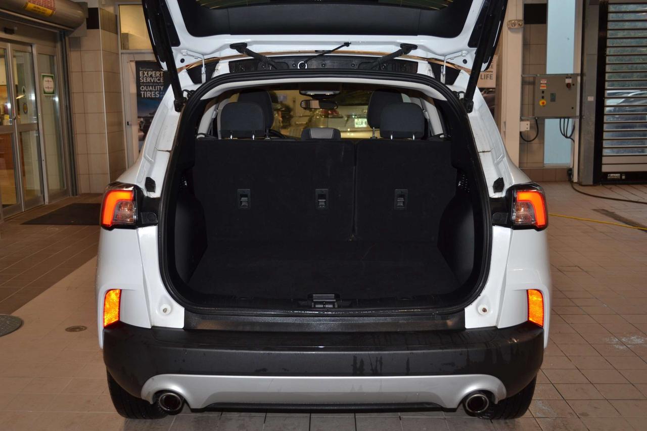 2022 Ford Escape SE Hybrid Photo