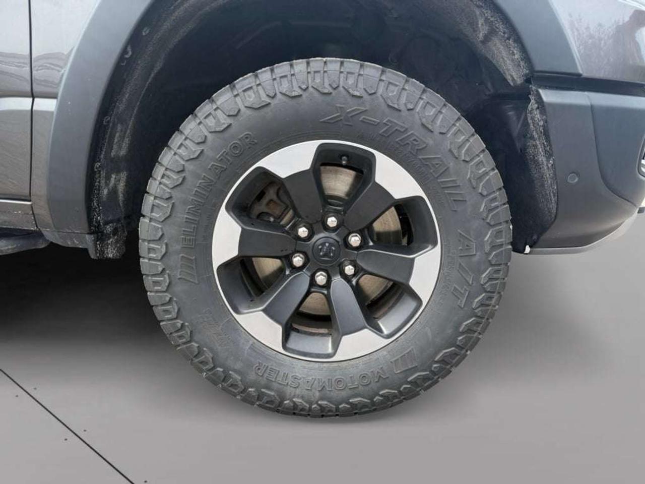 2020 RAM 1500 Rebel 4WD   5.7L HEMI V8! Photo