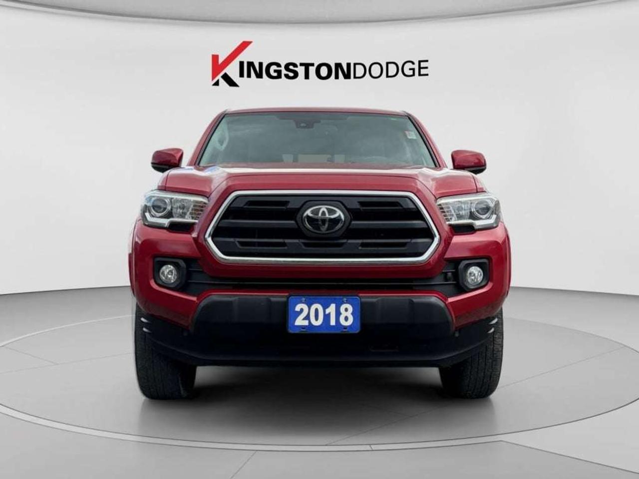 2018 Toyota Tacoma SR5 4WD Photo