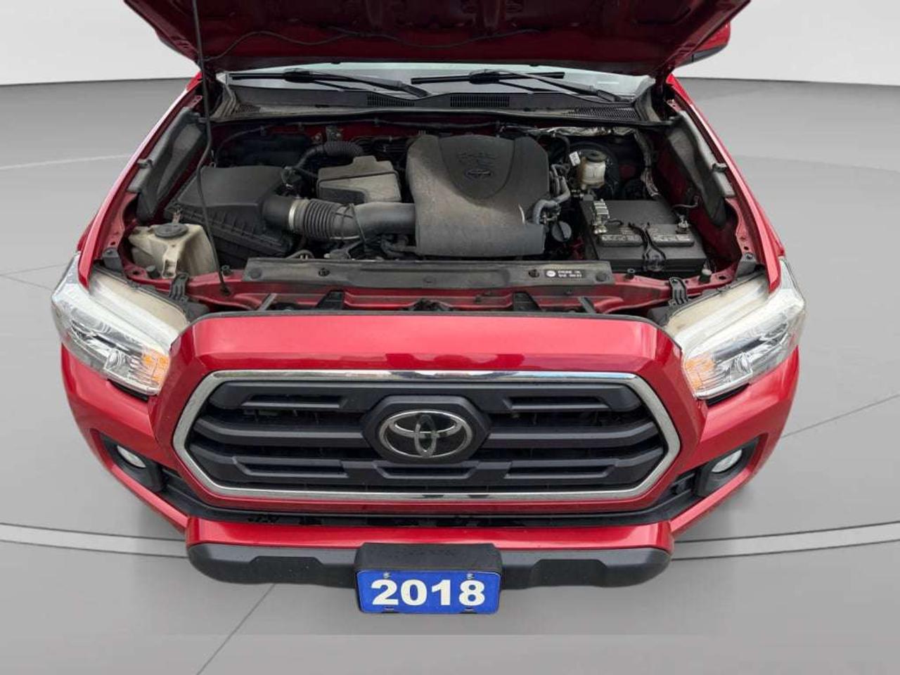 2018 Toyota Tacoma SR5 4WD Photo