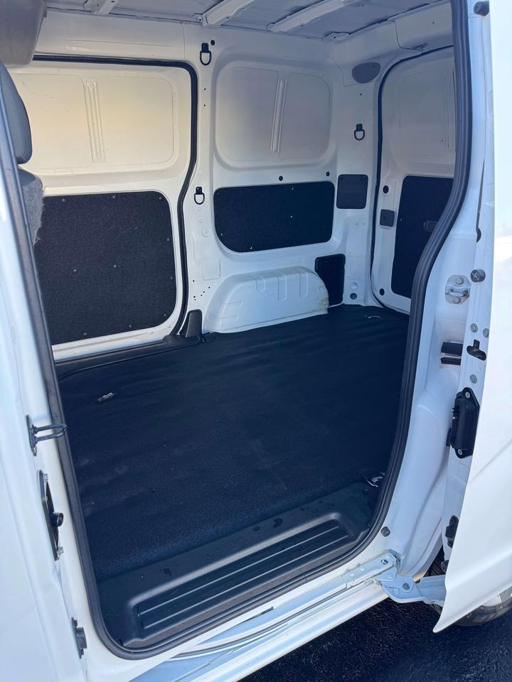 2020 Nissan NV200 Low KM— Certified Photo