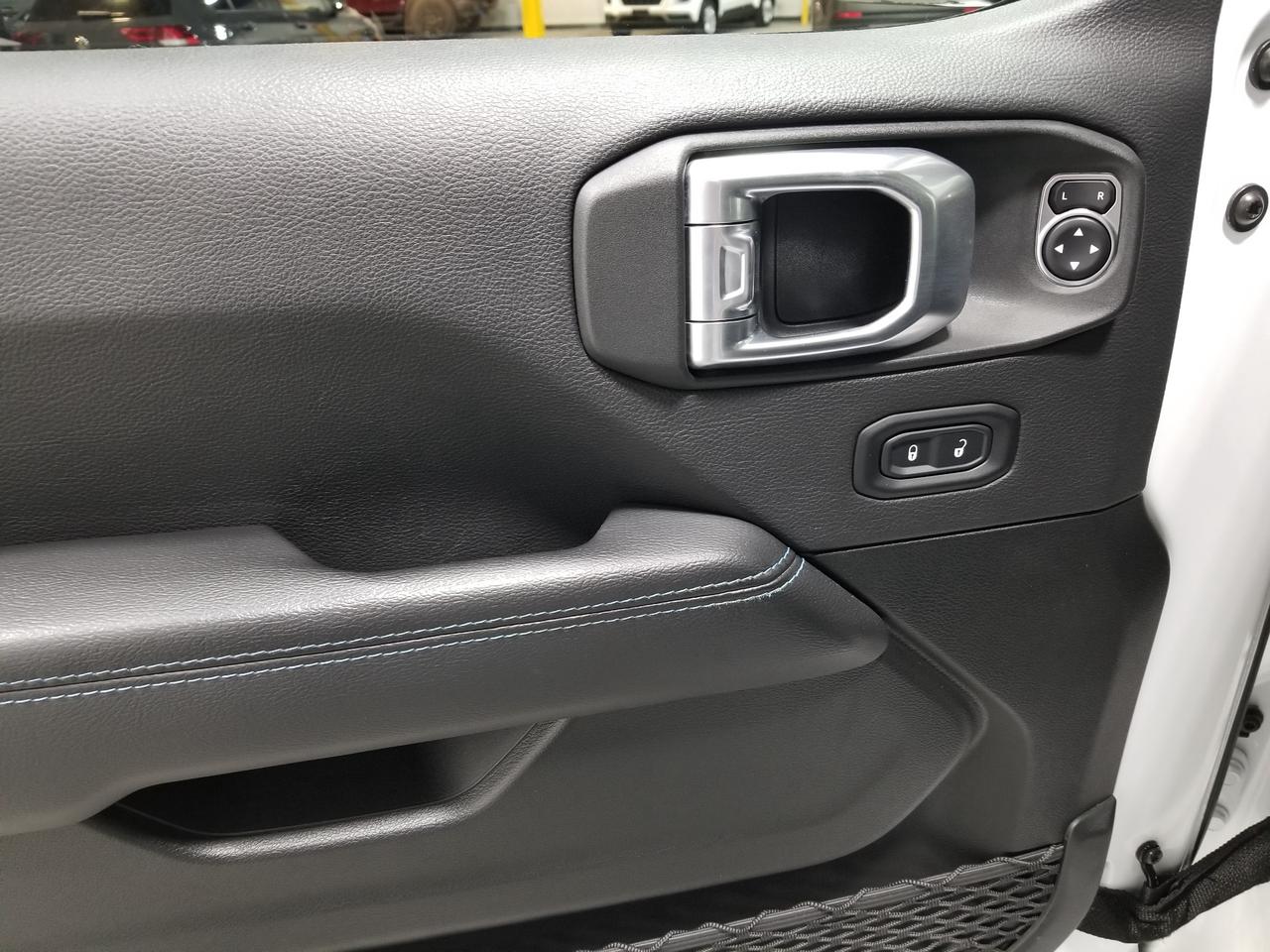 2022 Jeep Wrangler Unlimited 4xe Rubicon 4dr 4x4 Photo