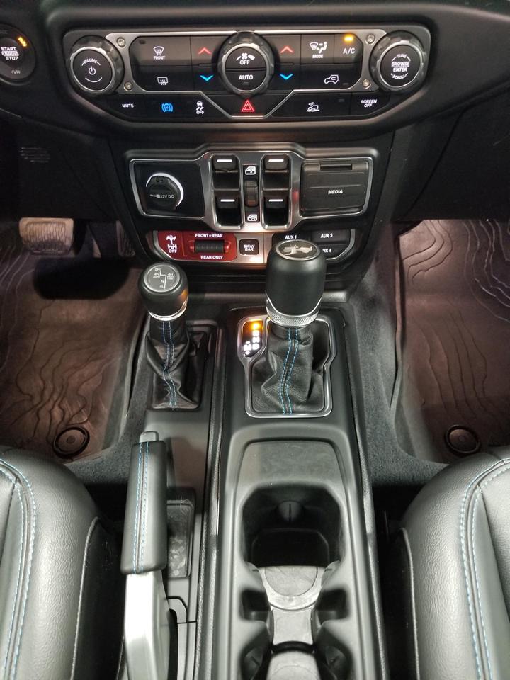 2022 Jeep Wrangler Unlimited 4xe Rubicon 4dr 4x4 Photo