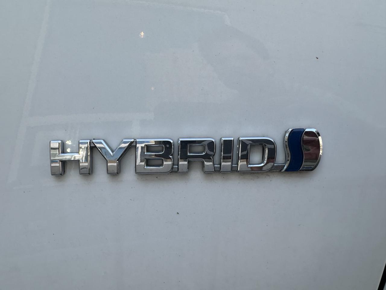 2013 Toyota Camry Hybrid LE Photo