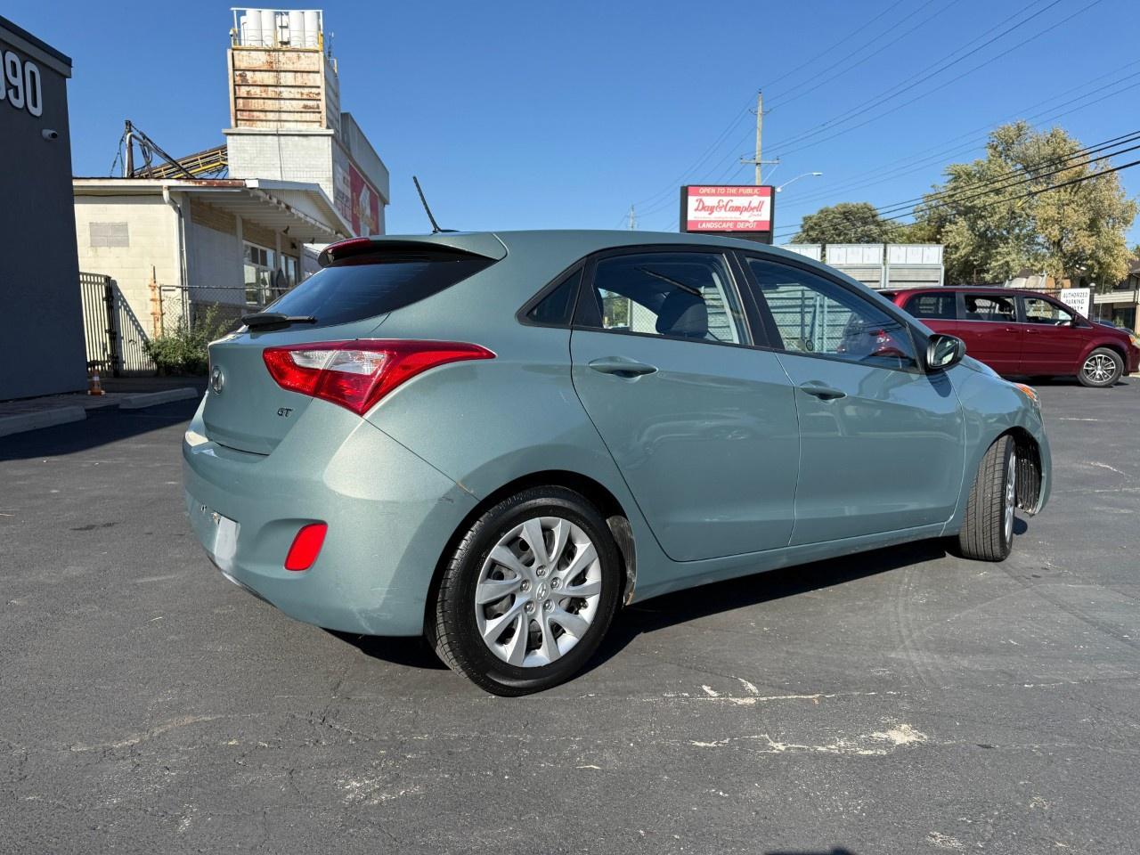 2013 Hyundai Elantra GT 5dr HB Auto GL Photo