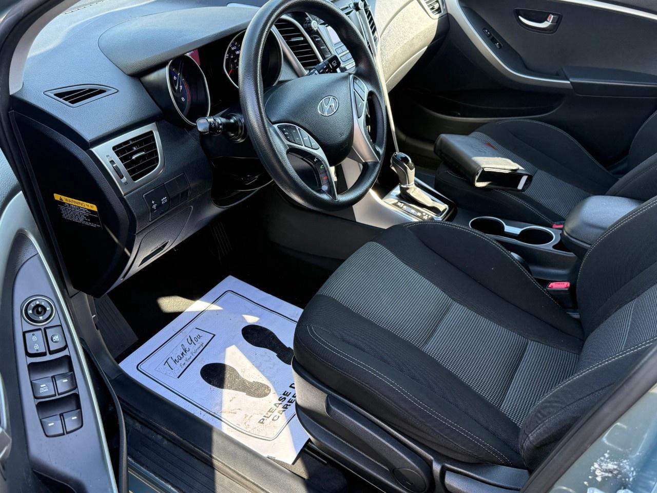 2013 Hyundai Elantra GT 5dr HB Auto GL Photo