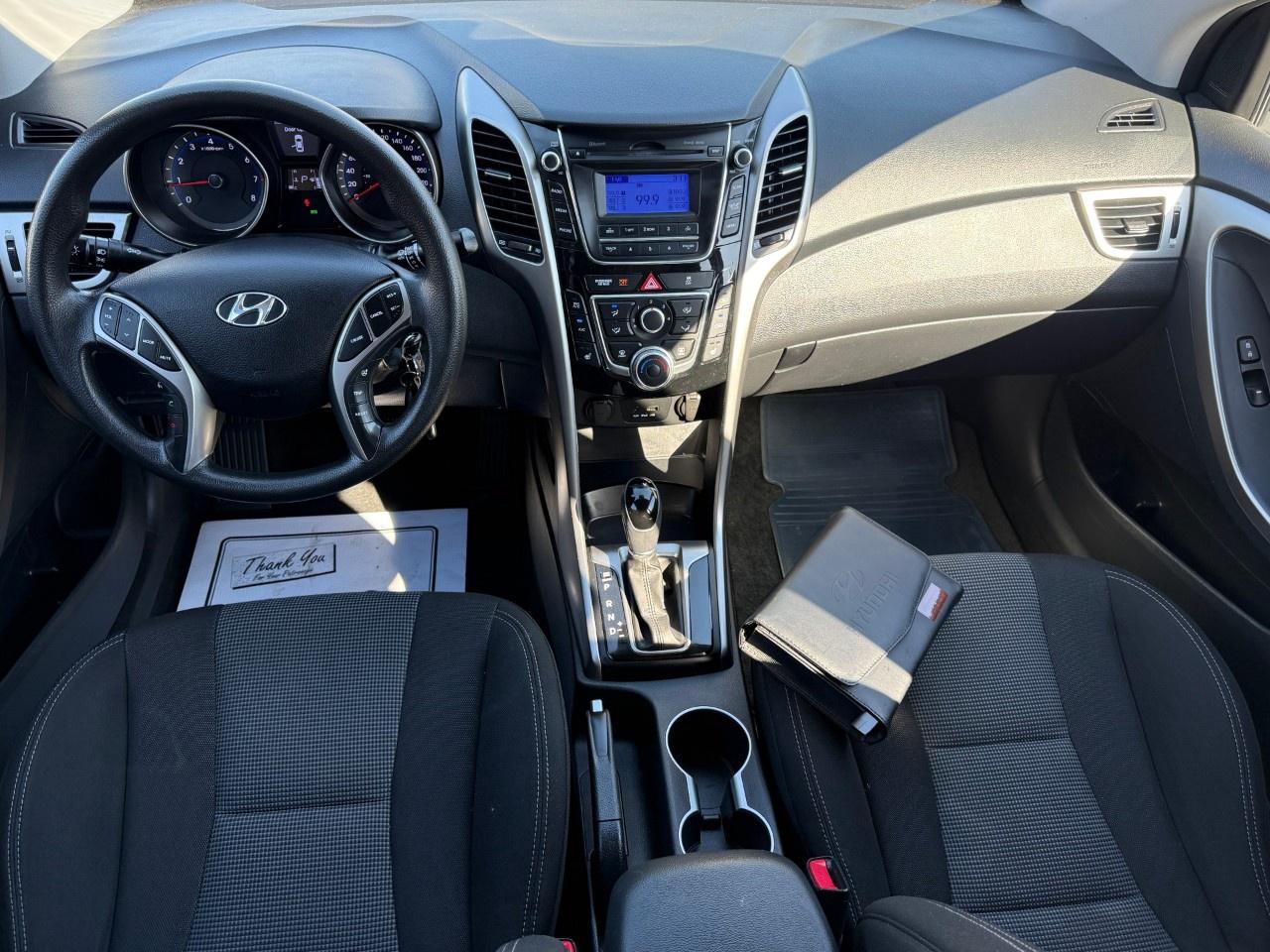 2013 Hyundai Elantra GT 5dr HB Auto GL Photo