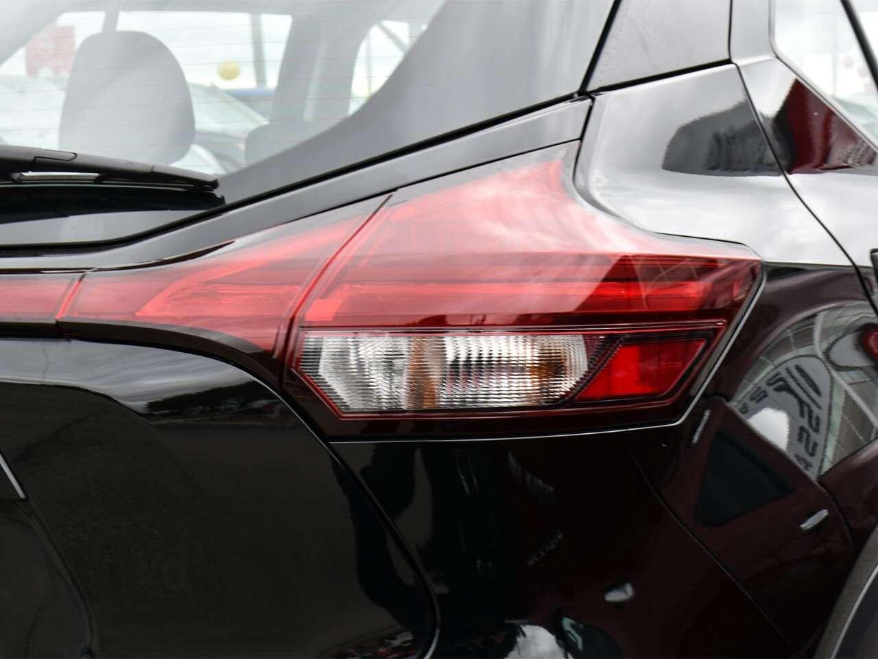 2024 Nissan Kicks S Photo