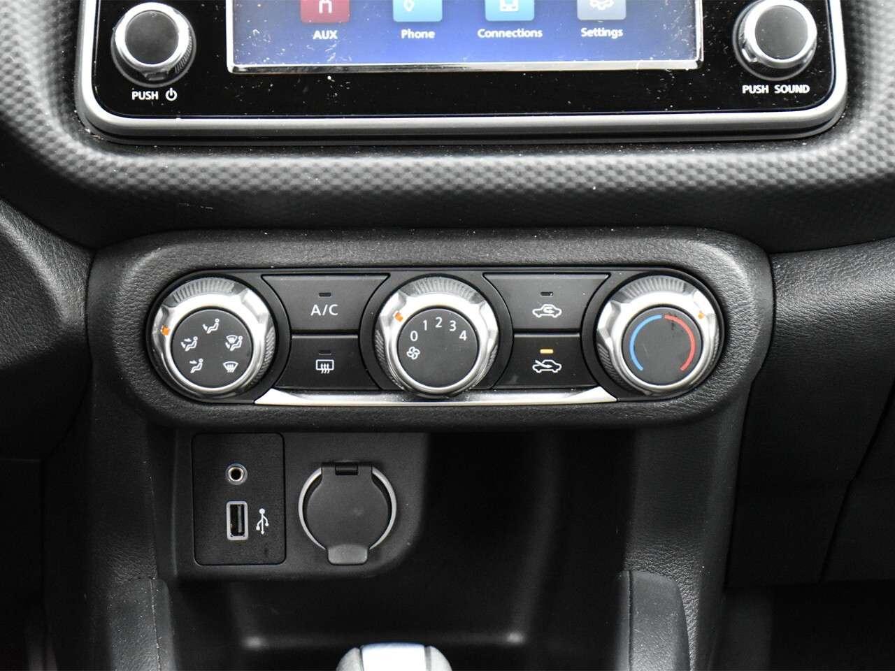 2024 Nissan Kicks S Photo