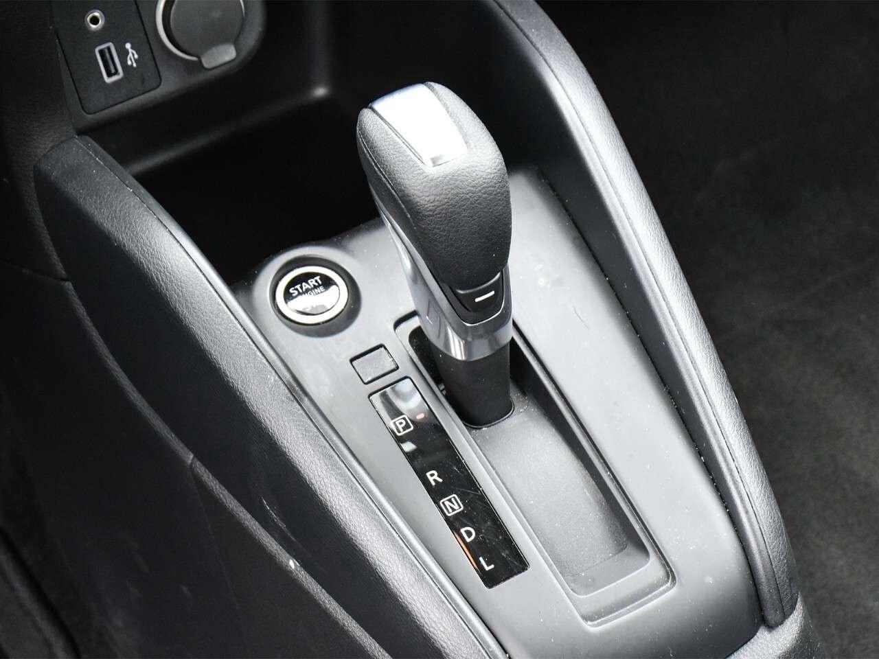 2024 Nissan Kicks S Photo
