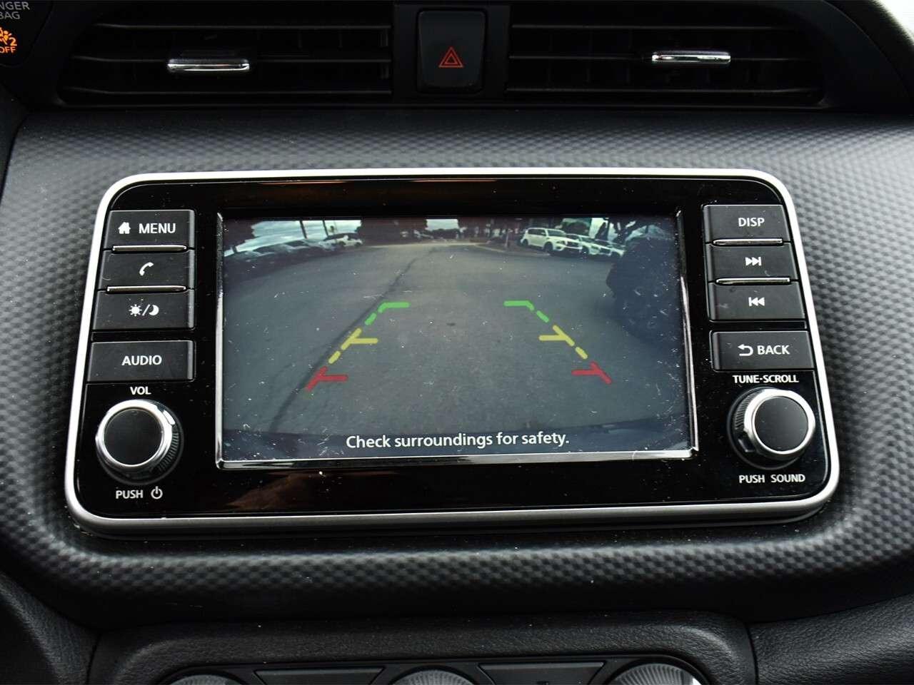 2024 Nissan Kicks S Photo