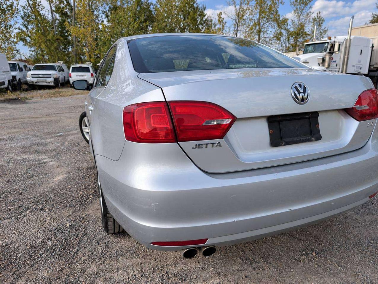 2012 Volkswagen Jetta (No Accidents) Photo2