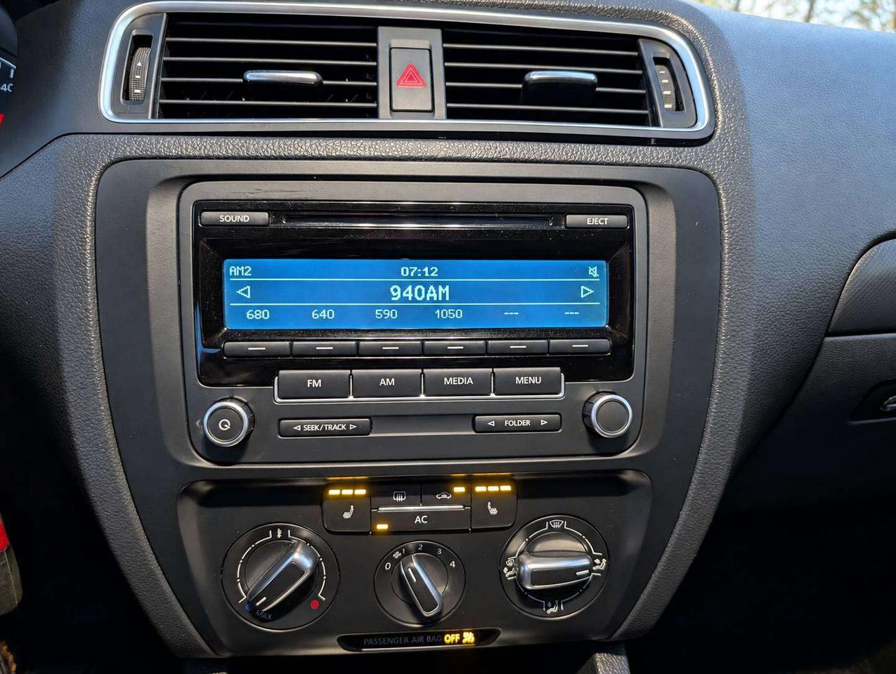 2012 Volkswagen Jetta (No Accidents) Photo