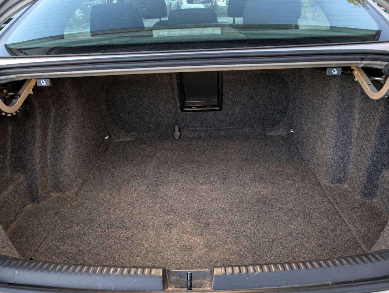2012 Volkswagen Jetta (No Accidents) Photo