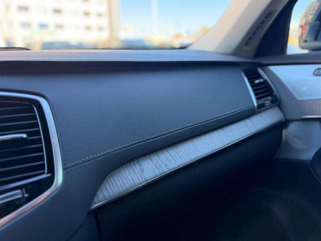 2025 Volvo XC90 T8 Ultra   B&W   Polestar   PHEV   No Acc Photo