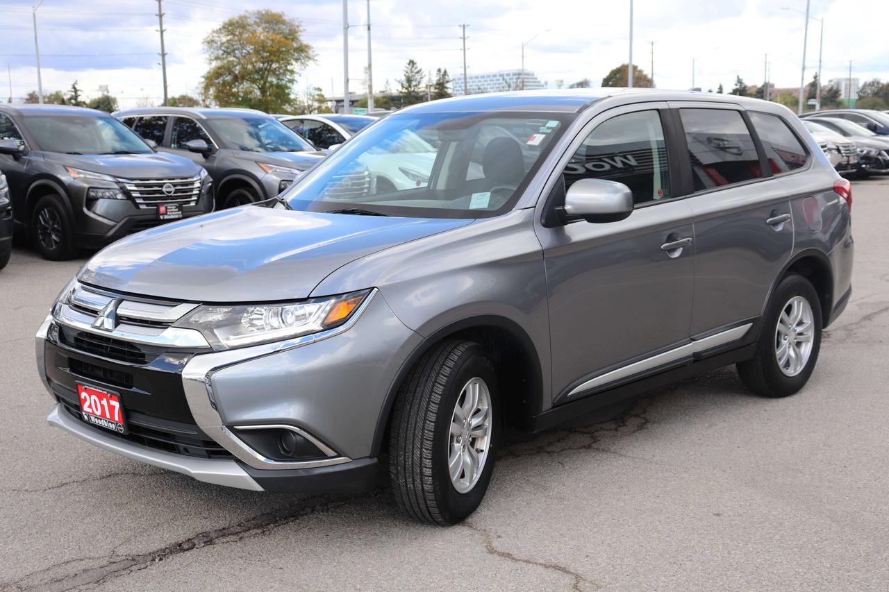 2017 Mitsubishi Outlander AWD   LOW KMS   REVERSE CAM   HEATED SEATS Photo