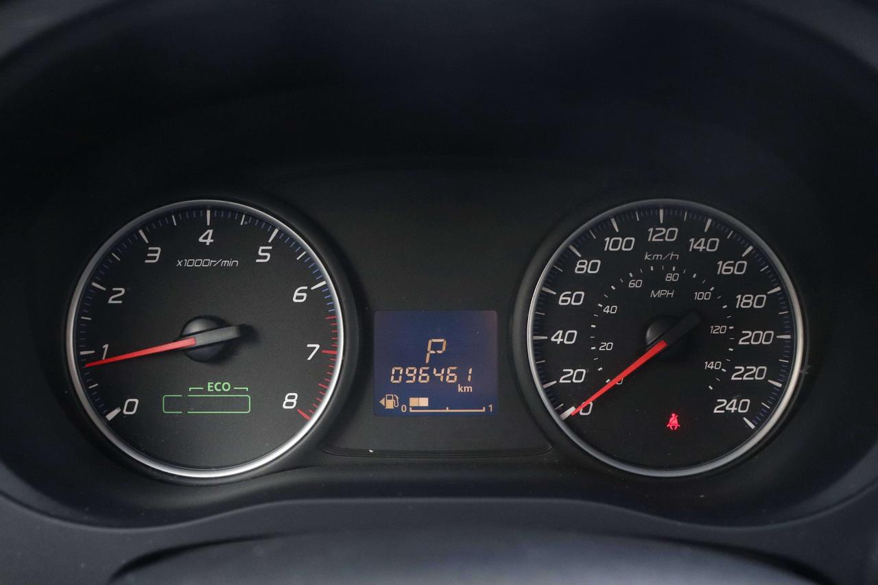 2017 Mitsubishi Outlander AWD   LOW KMS   REVERSE CAM   HEATED SEATS Photo
