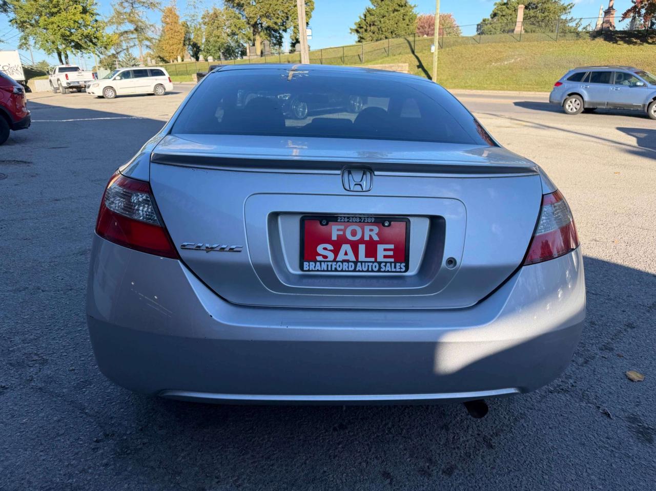 2010 Honda Civic DX-G Photo