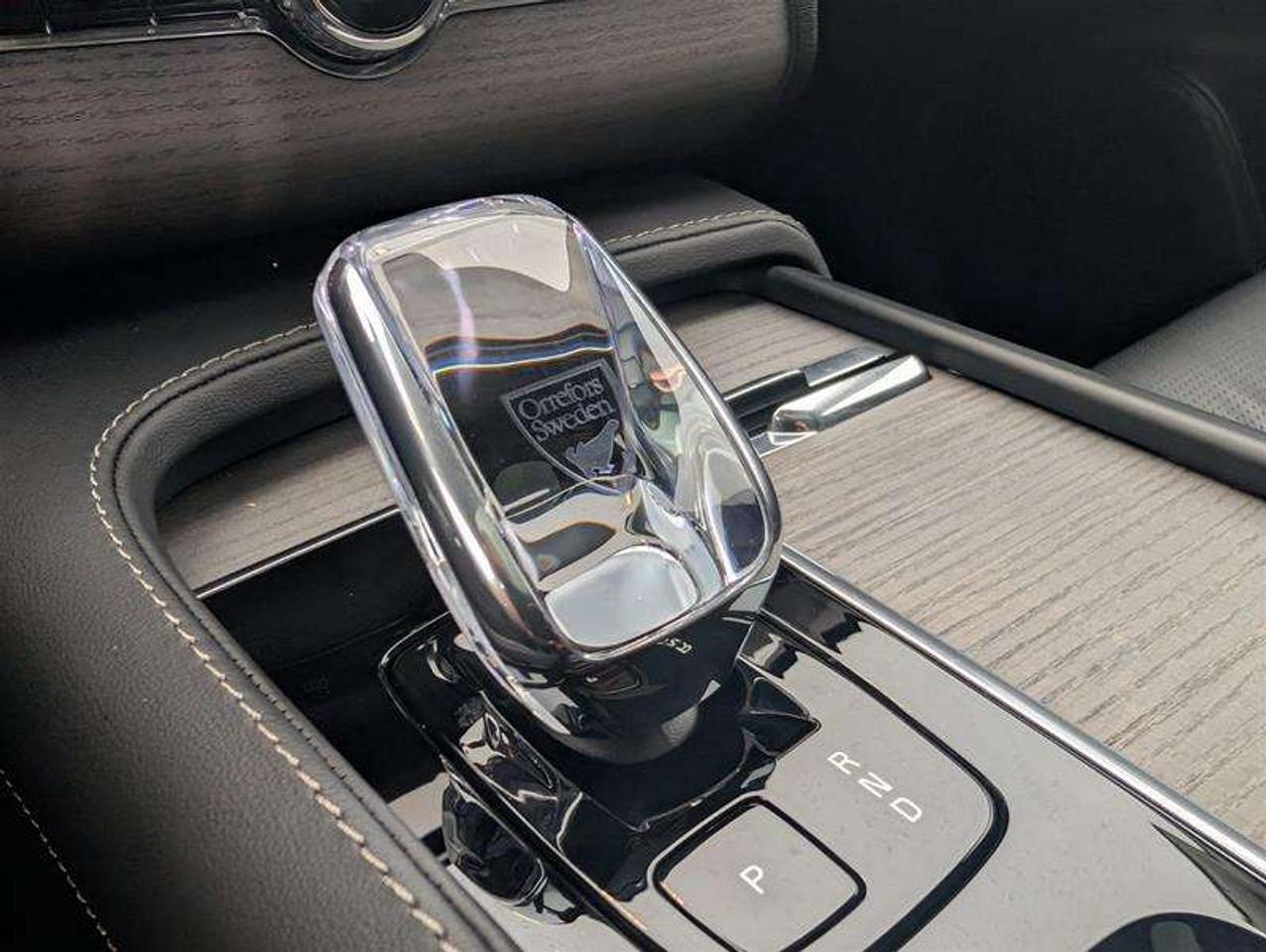 2024 Volvo XC90 T8 Ultimate   B&W   Polestar   PHEV   Clean Photo