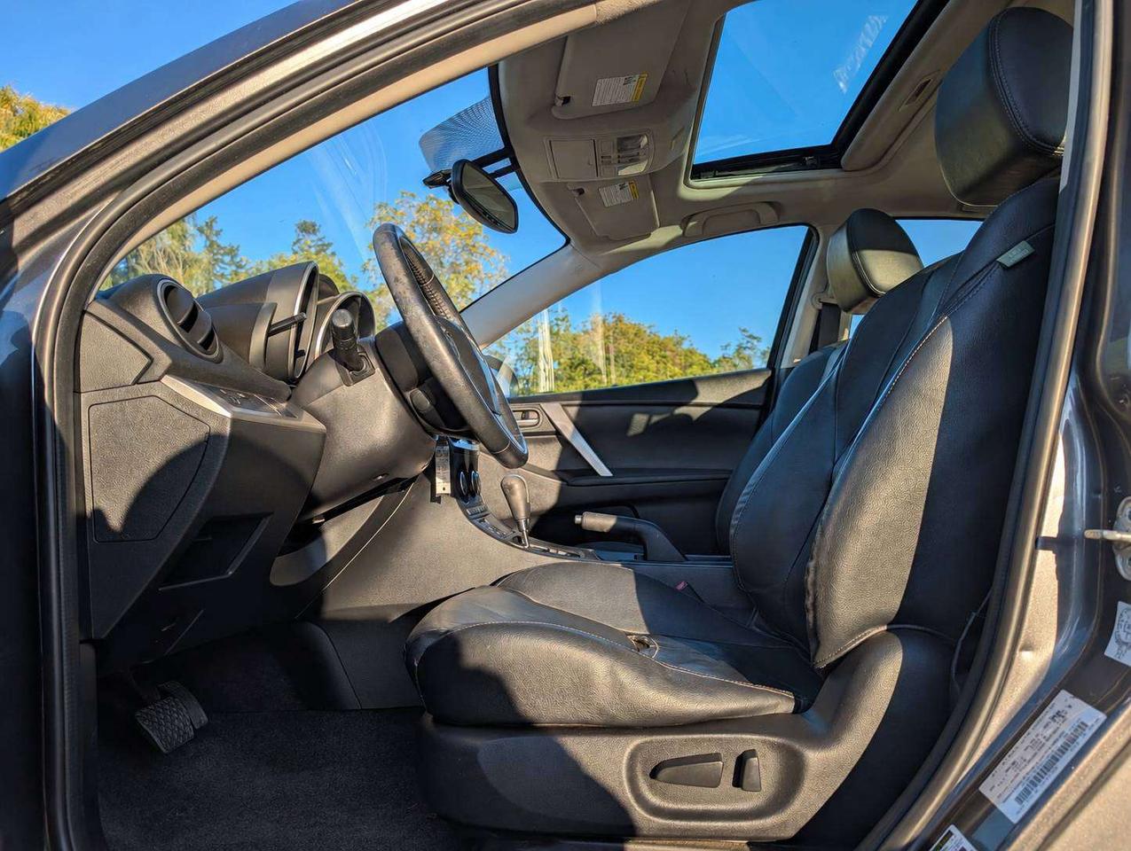 2012 Mazda 3 GT (No Accidents) Photo