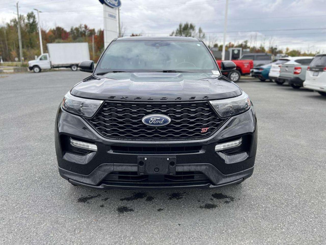 2022 Ford Explorer ST 4WD Photo