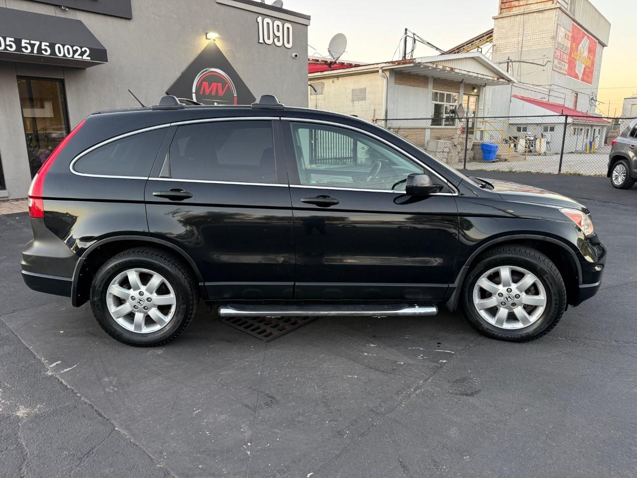 2010 Honda CR-V 2WD LX Photo