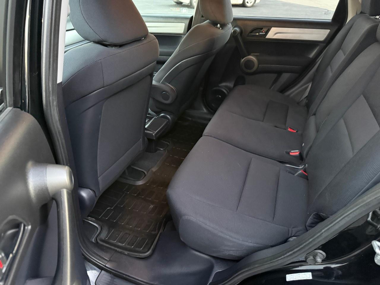 2010 Honda CR-V 2WD LX Photo