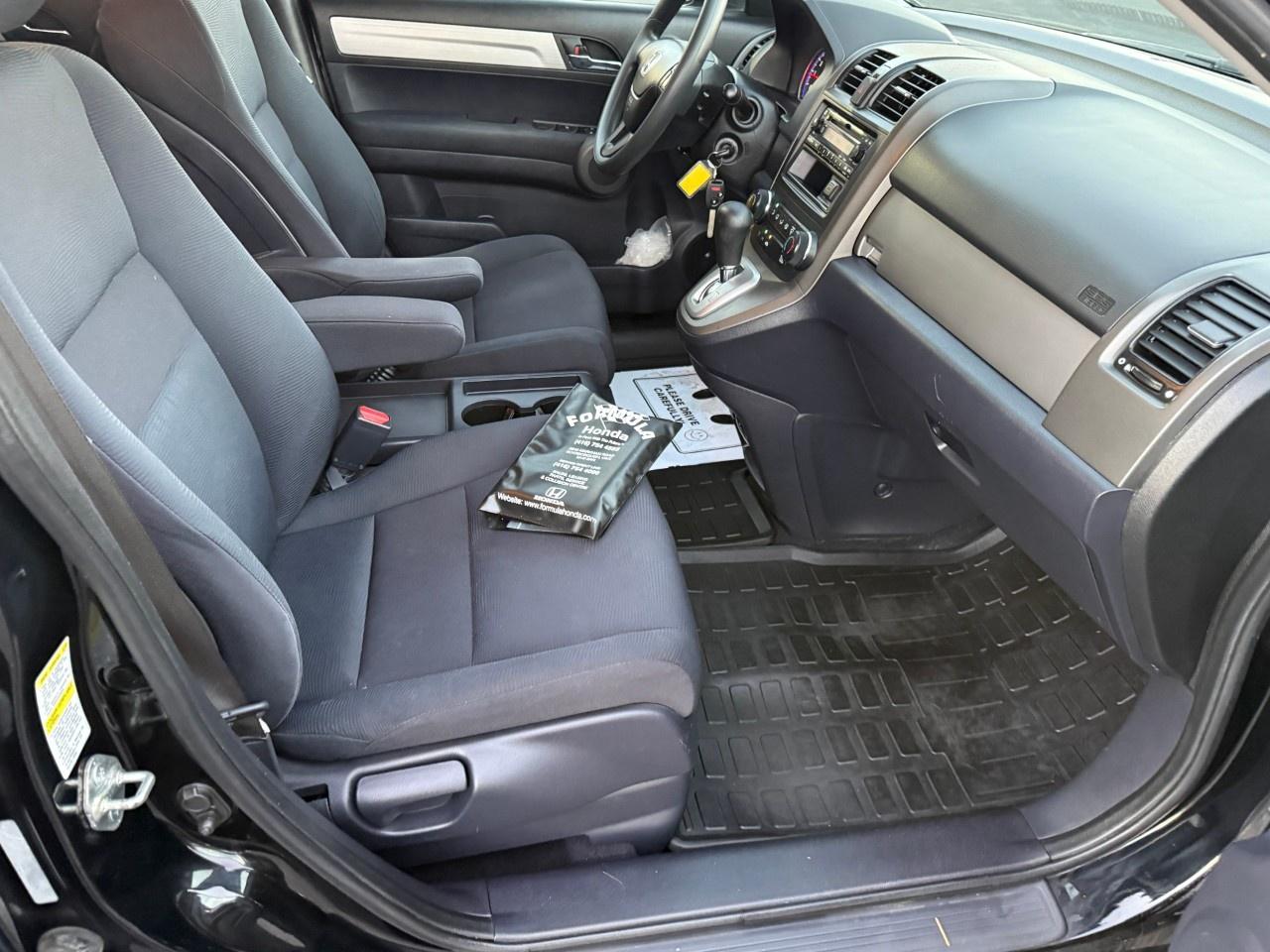 2010 Honda CR-V 2WD LX Photo
