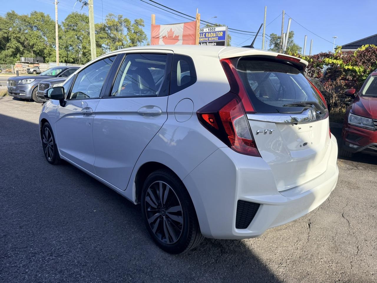 2015 Honda Fit EX-L - AUTO - SUNROOF - NAVIGATION - R.CAMERA - ALLOYS! Photo