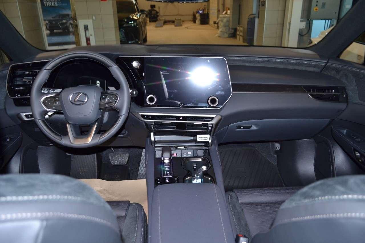 2026 Lexus RX 350 EXECUTIVE Photo2