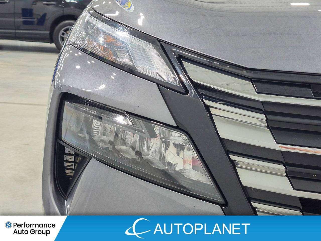 2025 Nissan Rogue SV, Pano Roof, Bluetooth, Android Auto! Photo