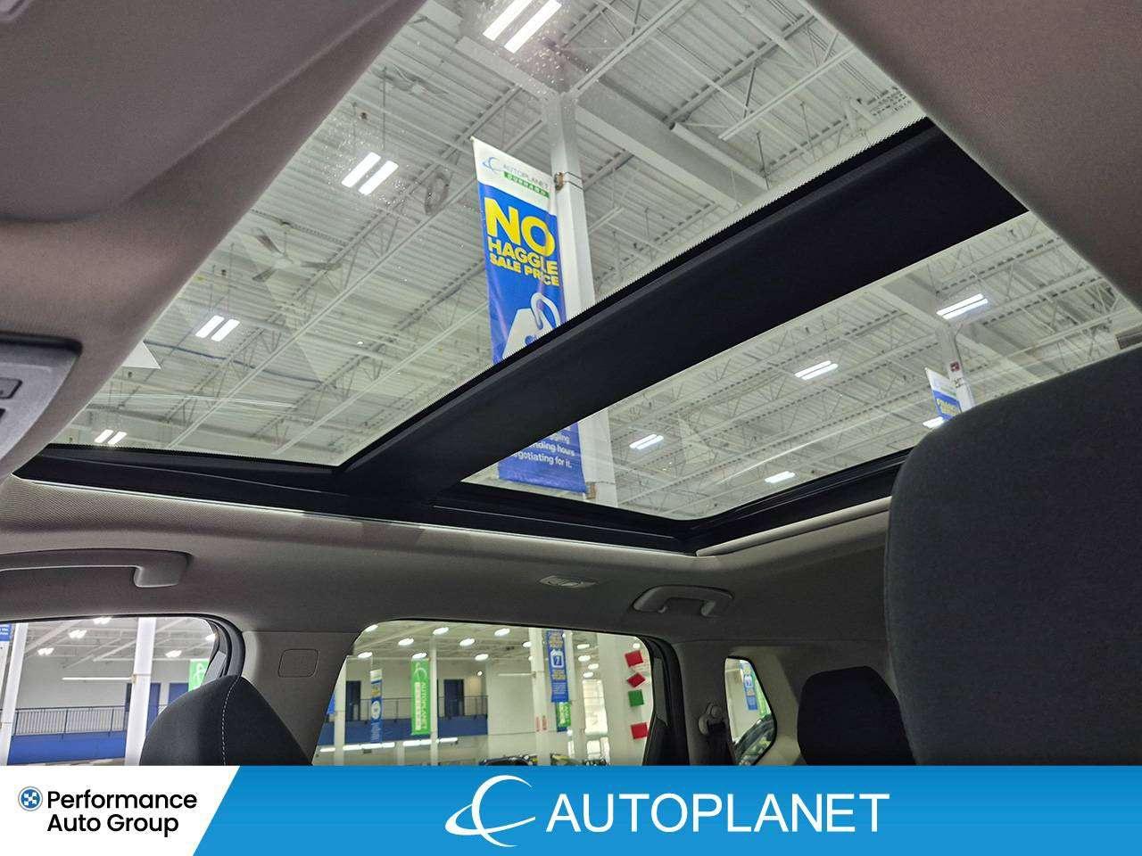 2025 Nissan Rogue SV, Pano Roof, Bluetooth, Android Auto! Photo