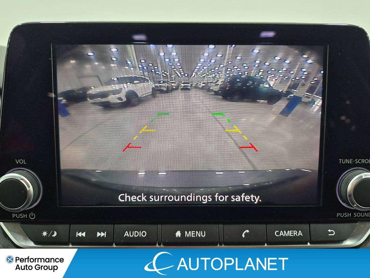 2025 Nissan Rogue SV, Pano Roof, Bluetooth, Android Auto! Photo