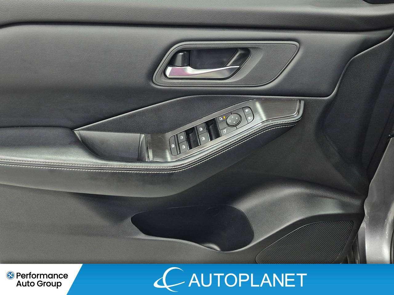 2025 Nissan Rogue SV, Pano Roof, Bluetooth, Android Auto! Photo