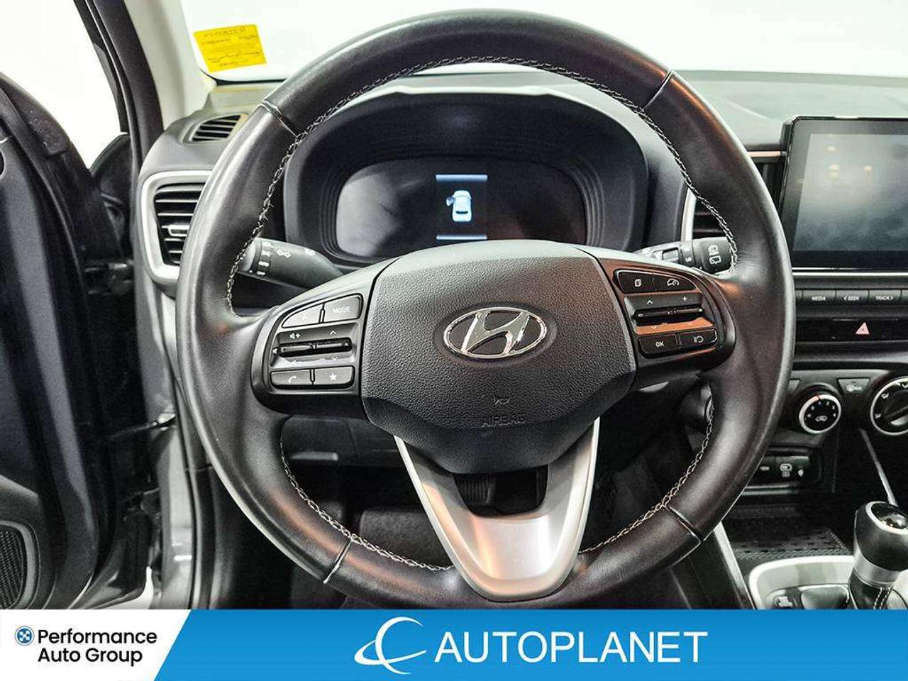 2026 Hyundai Venue Preferred, Back Up Cam, Heated Seara, Android Auto Photo