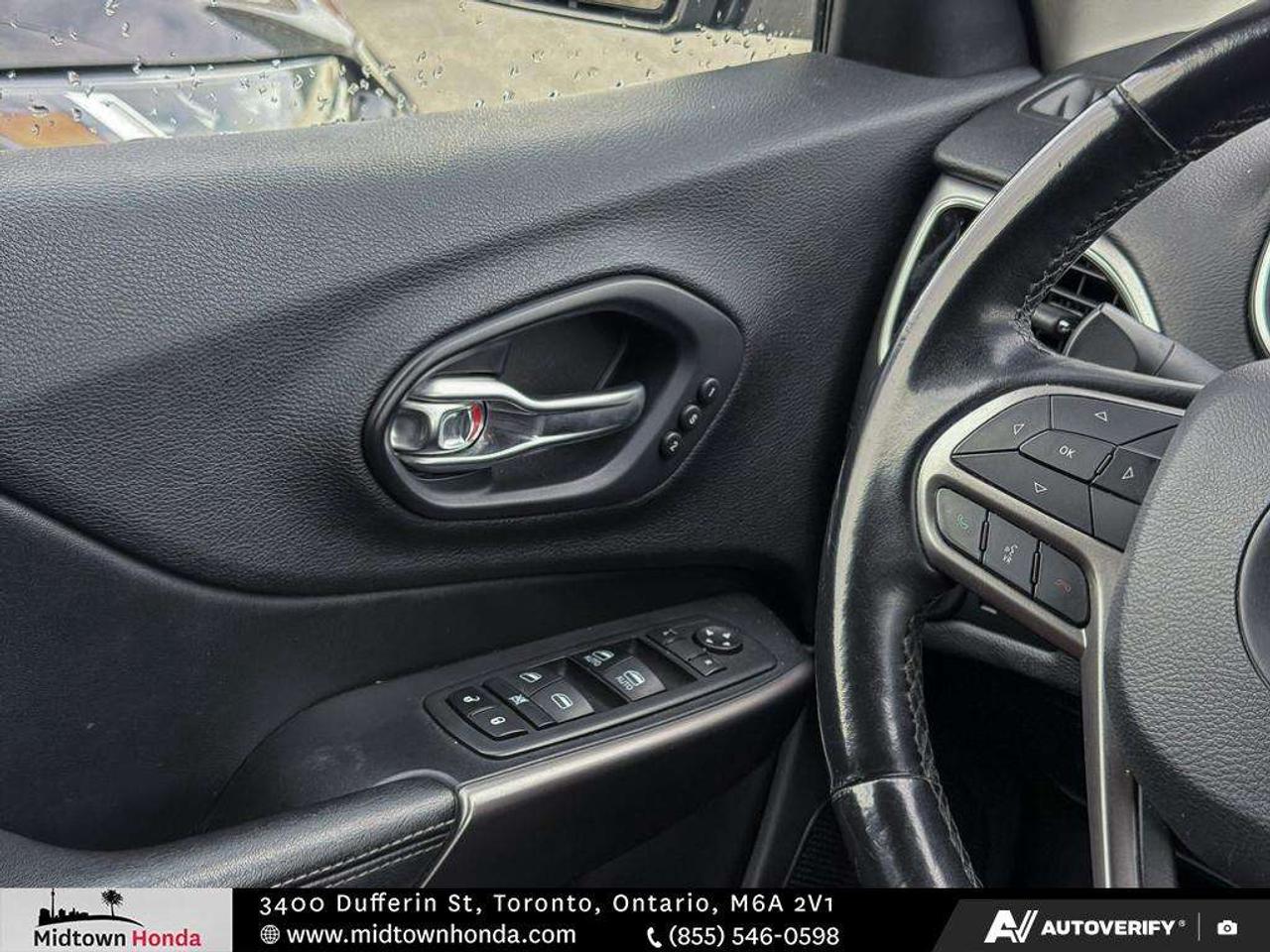 2019 Jeep Cherokee Limited 4X4 Photo