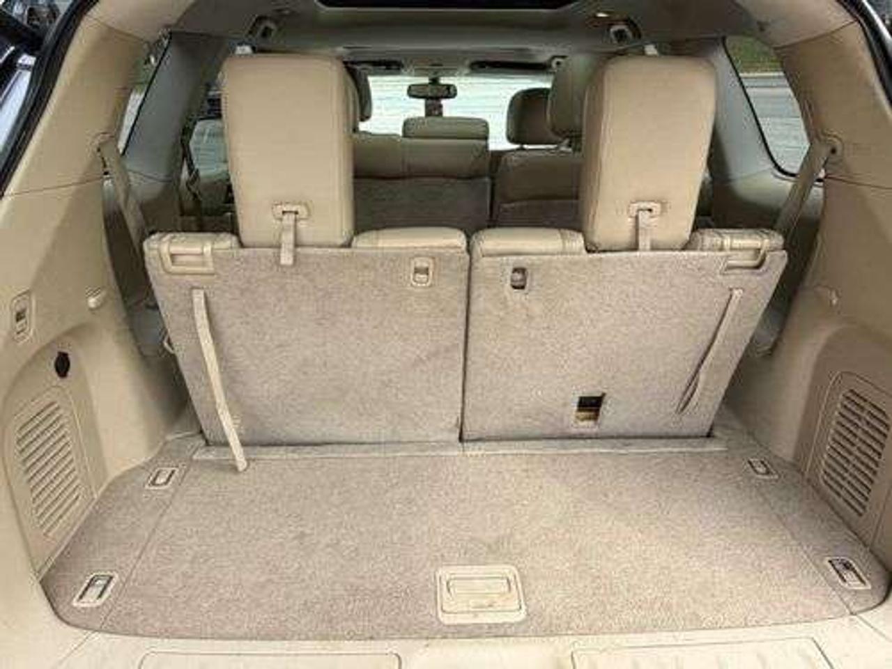 2013 Nissan Pathfinder SL Photo