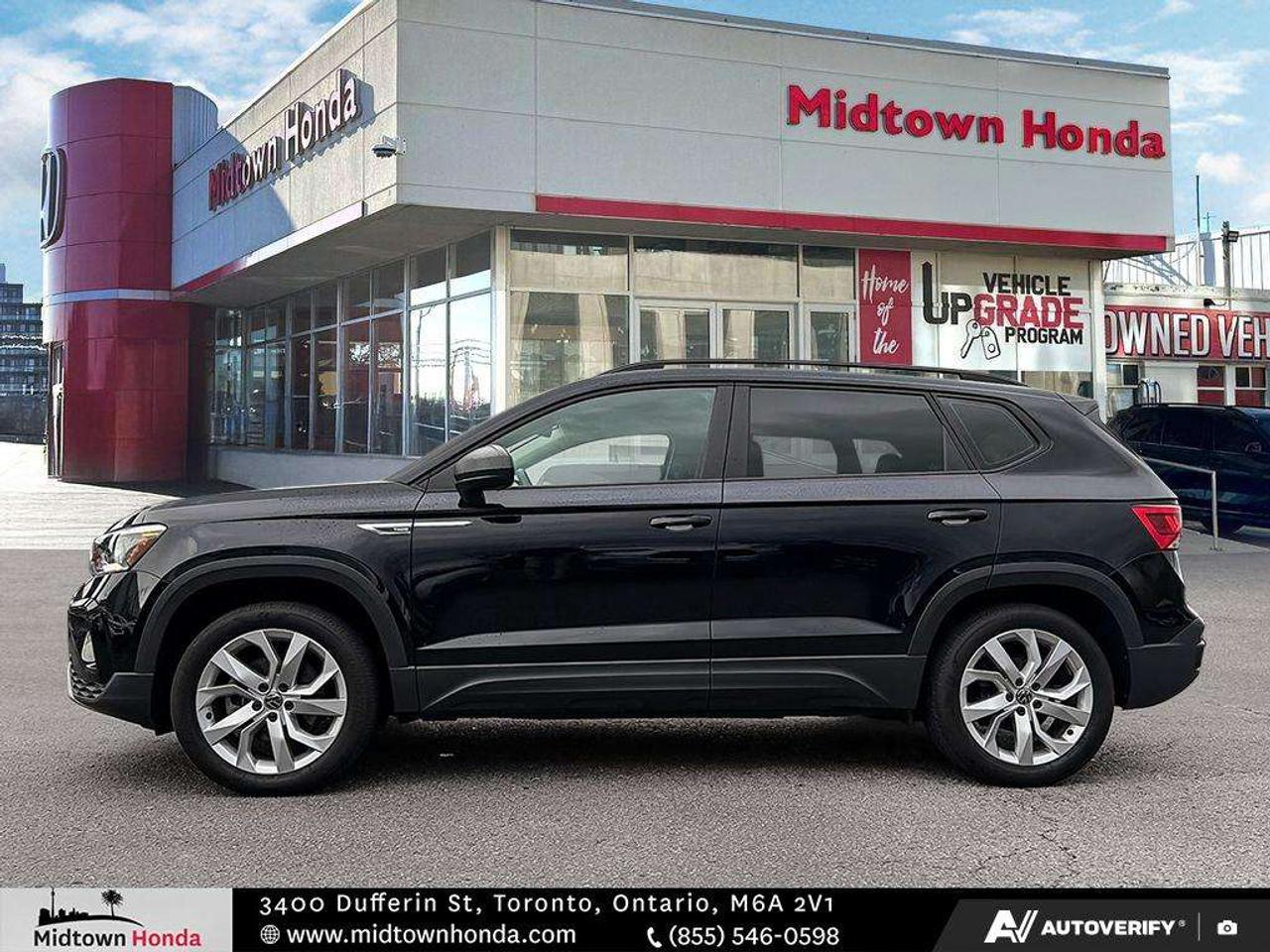 2023 Volkswagen Taos Trendline 1.5T 7sp at DSG w/ Tip 4M EOP Photo